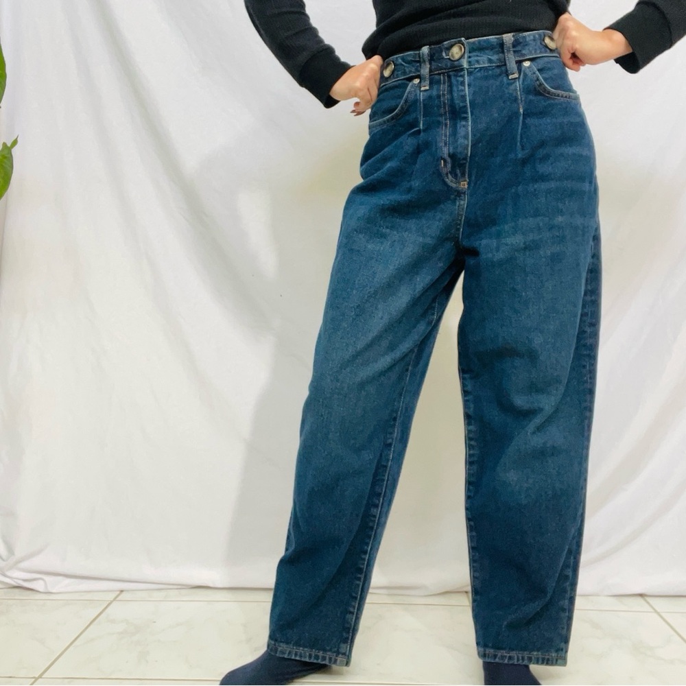 ★ JEANS ★
